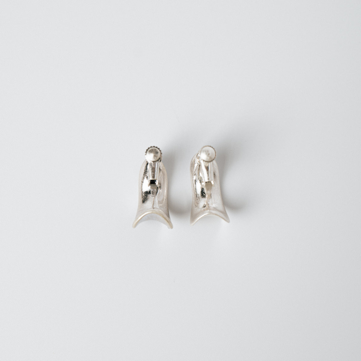 SIMPLE EARRING / SILVER