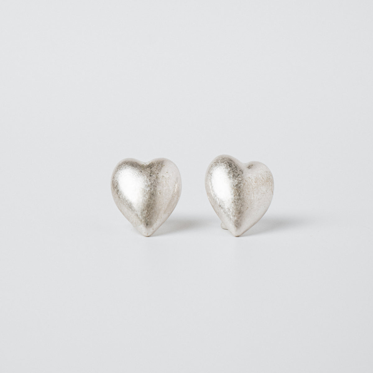 HEART EARRING