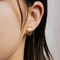 MAT BEANS EARRING / GOLD