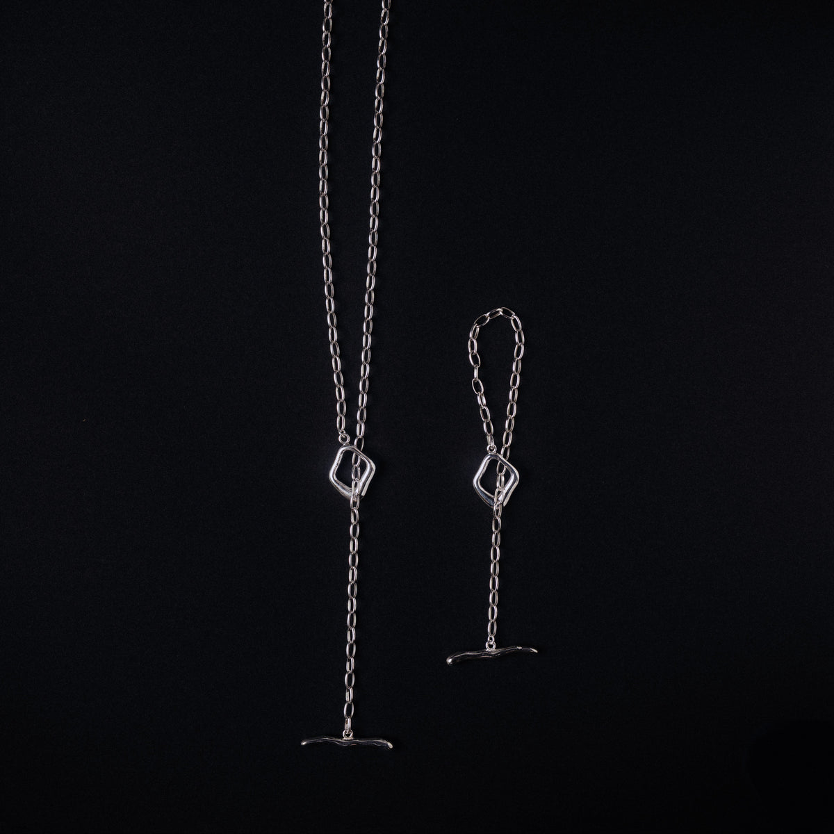 OVAL CHAIN LARIAT BRACELET