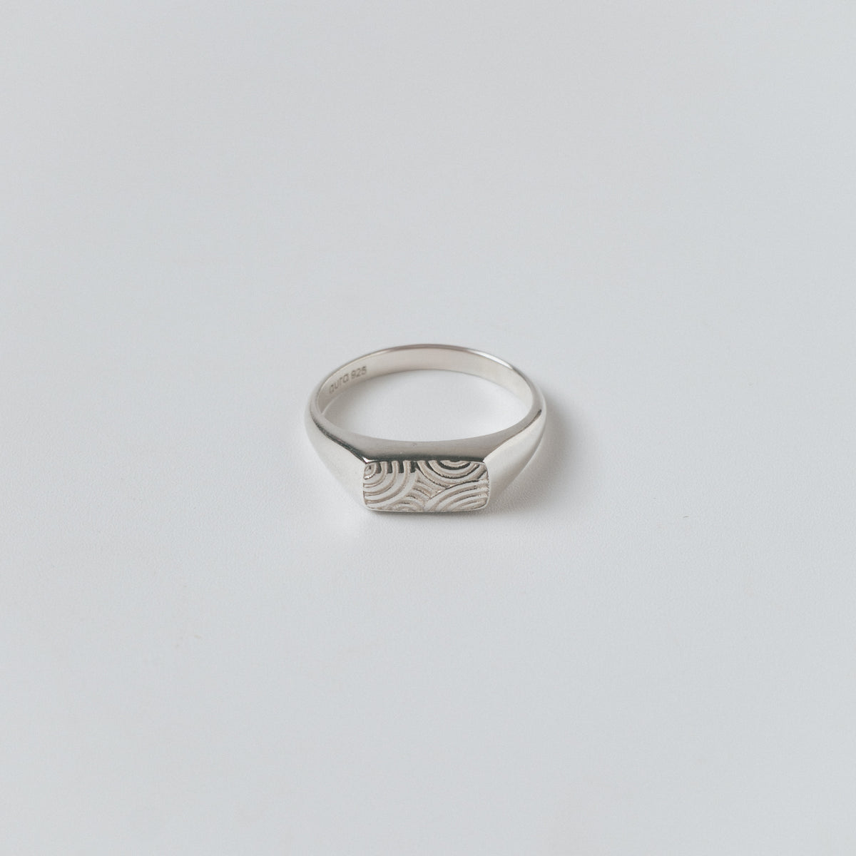 WAVEFORM PINKY RING
