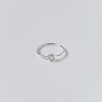 SMALL RAINBOW MOONSTONE RING