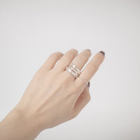 BIG MATTE LINE RING