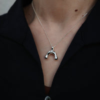 CLOUDY PEARL NECKLACE